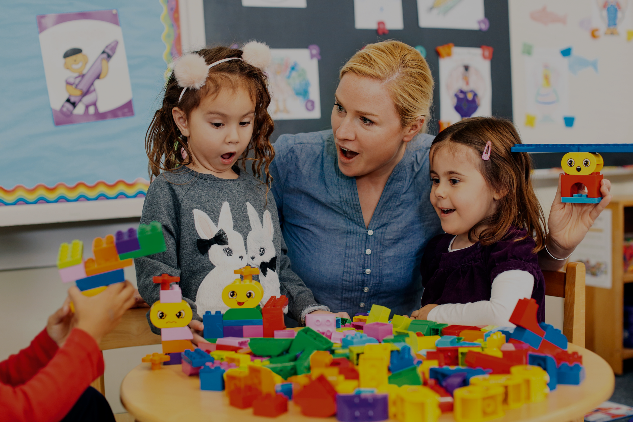 Labilność emocjonalna u dzieci – oswajanie emocji z  klockami LEGO® DUPLO®
